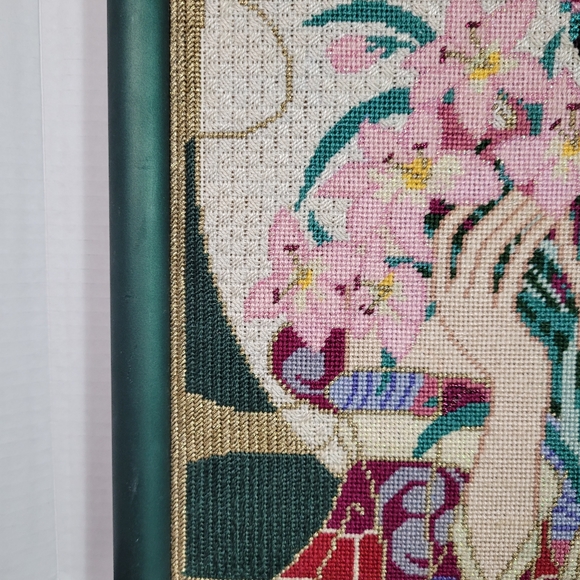 Geisha and the Moon Needlepoint Crewel Work on Handpainted Canvas - Picture 6 of 12